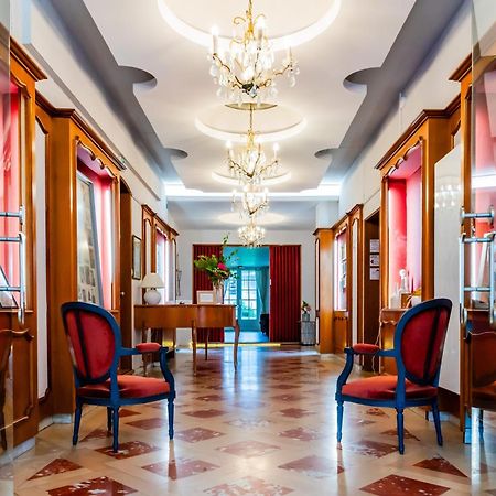 Hotel Joly Armentières Zewnętrze zdjęcie