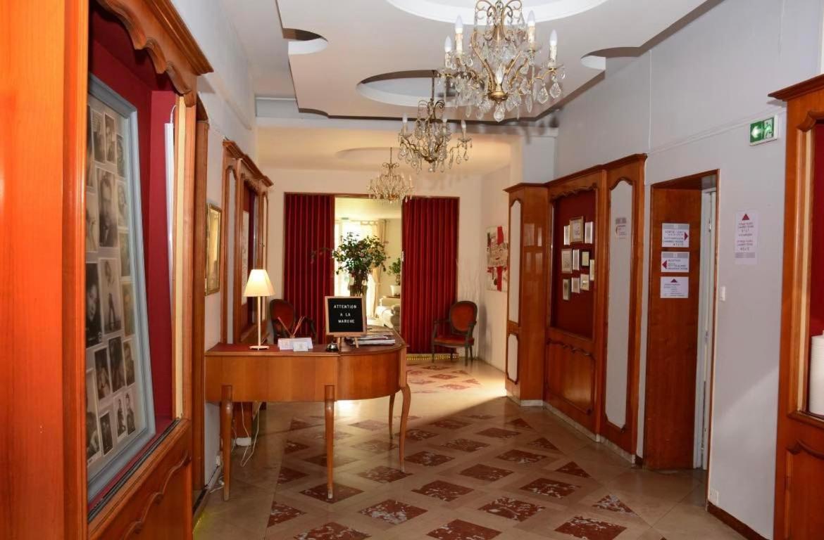 Hotel Joly Armentières Zewnętrze zdjęcie