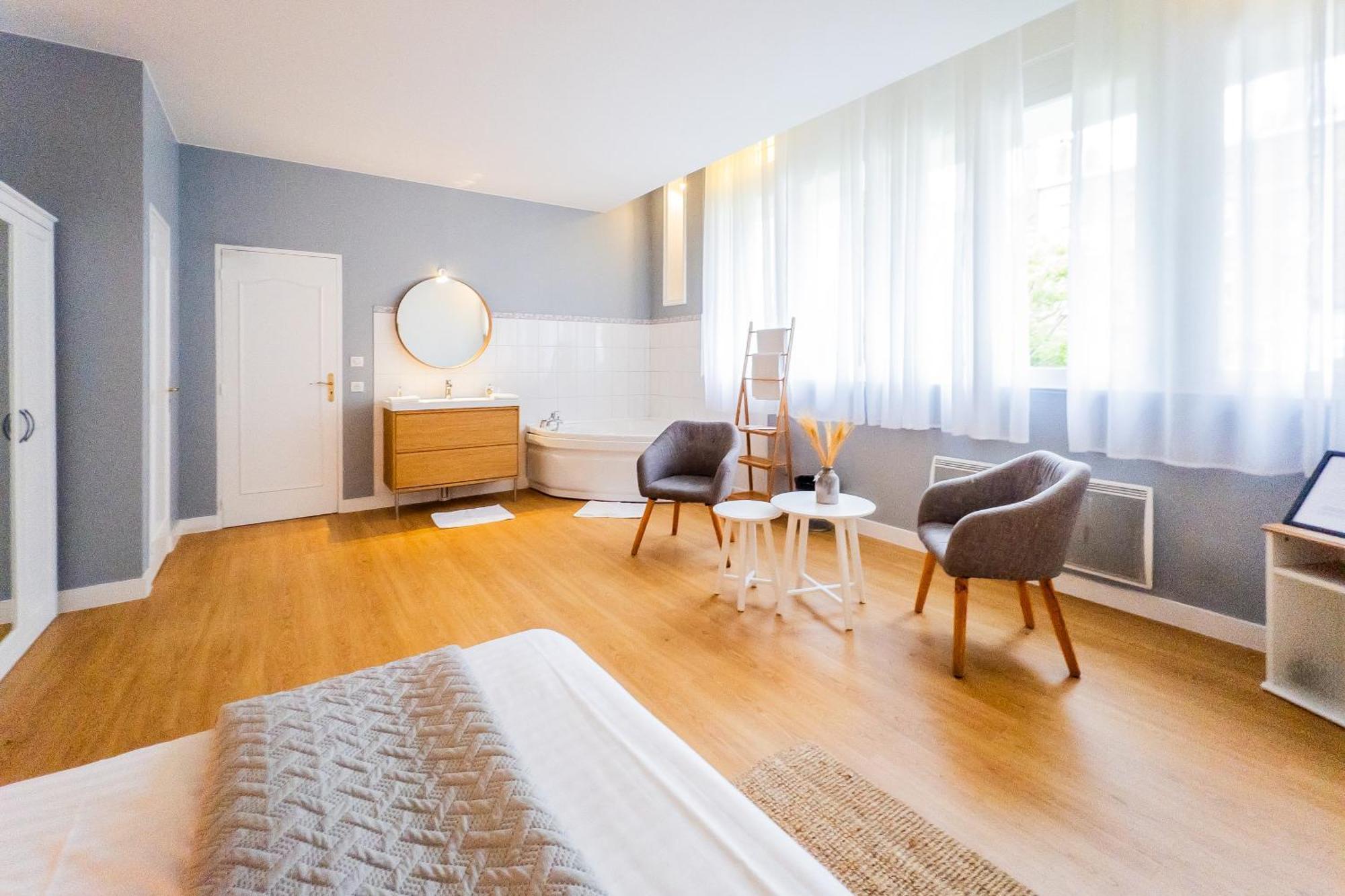 Hotel Joly Armentières Zewnętrze zdjęcie
