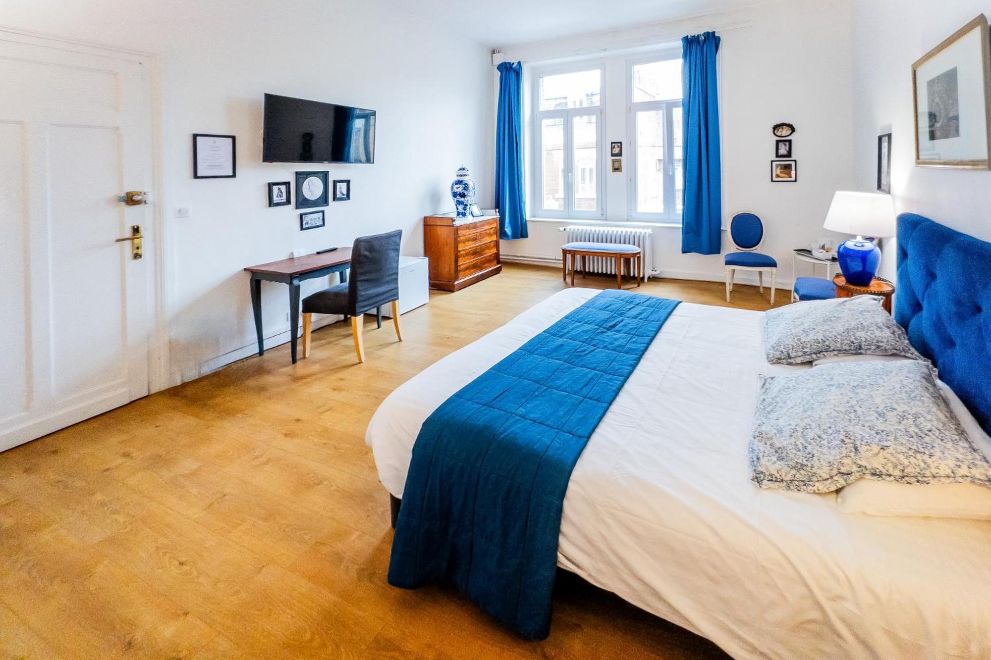 Hotel Joly Armentières Zewnętrze zdjęcie
